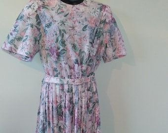 Vintage D'Allairds Dress, Pleated complete with Belt and Shoulder Pads