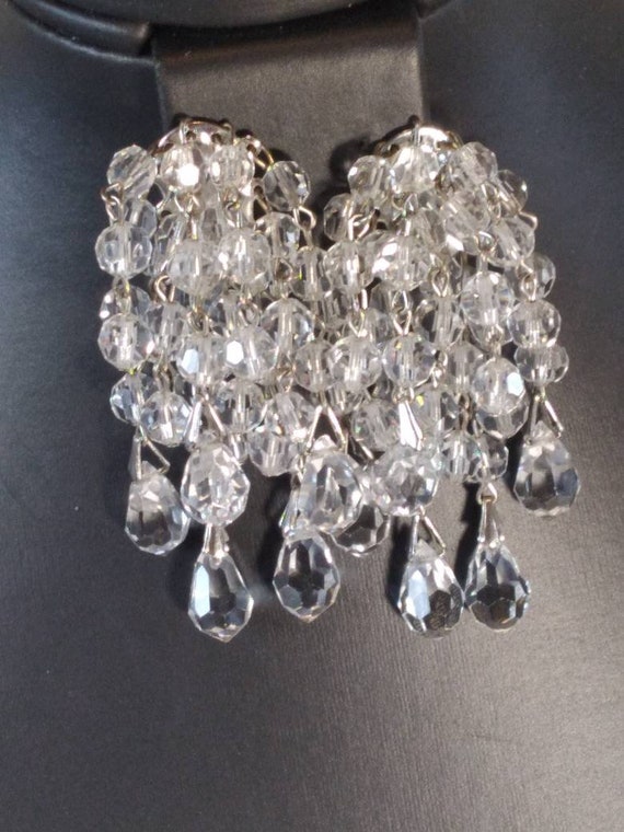 VINTAGE GLAM! Amazing pair of Cascade Waterfall Cl