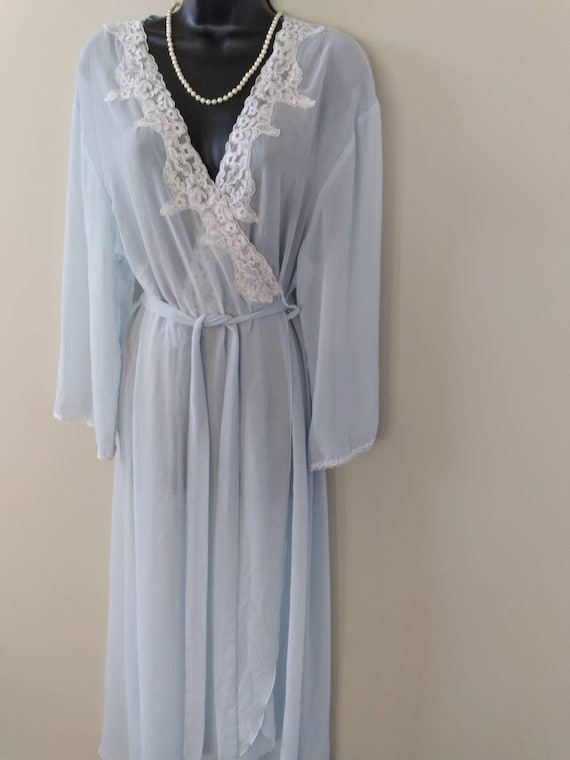 Gorgeous Vintage Sheer Full Length Robe with Lace… - image 1