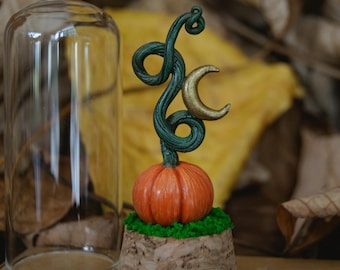 Pumpkin and golden crescent moon vial made of polymer clay, fairy and witchy decoration