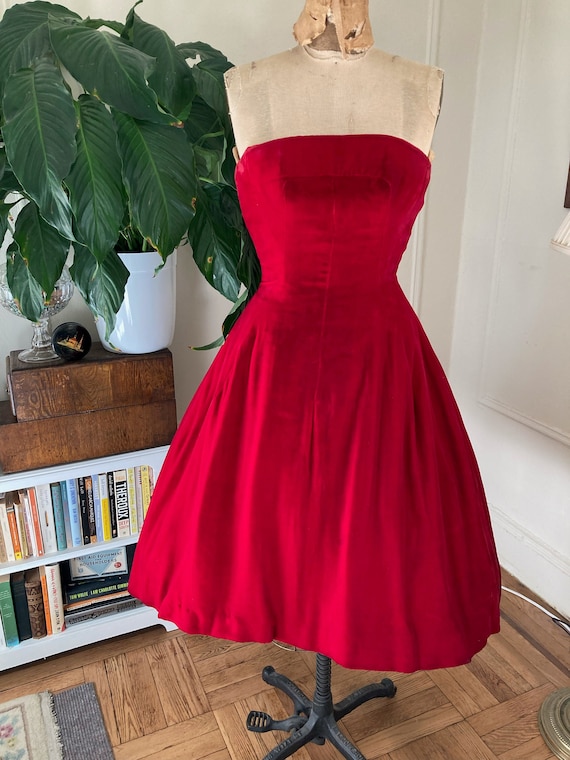 Red velvet 50s strapless cocktail dress by Frank U