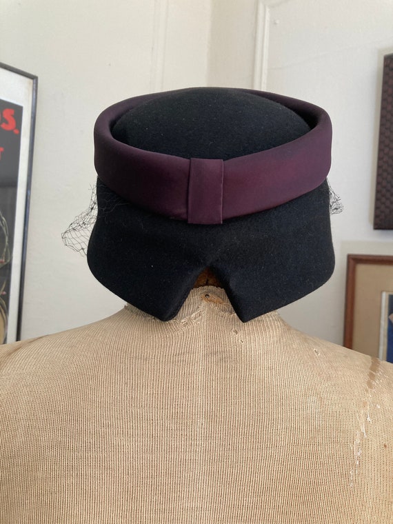 Vintage Black Pillbox Hat Flocked Veil 1950\'s Fifties Retro 50s Pillbox Hat Veil Black White Classic|The Remix Vintage  main image 2