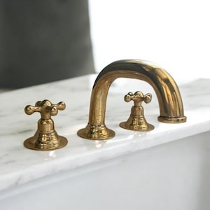 Unlacquered Brass Deck Mounted Sink Fauce, Lavatory Faucet Sink, Bathroom Faucet 3 Hole, Solid Brass Bathroom Faucet, Brass Sink Faucet
