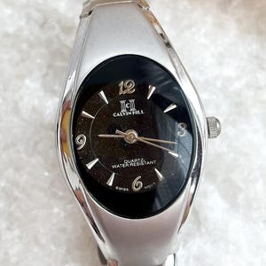 Mateo White Faux Leather Round Bezel Pink Dial Quartz Silver  display picture 1