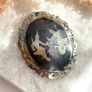 Siam Sterling Silver Mekkalah & Ramasoon Featured Vintage Hand Carved Thai Made Handmade Nielloware Brooch Pin