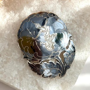 Mekkala Goddess Featured Blooming Flower Shaped Siam Sterling Silver 925 Vintage Ornate Thai Made Nielloware Brooch Pin