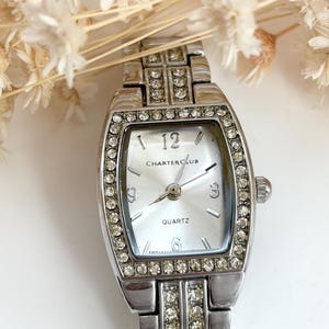 Charta Club Silberfarbene Strass Akzentuierte Kettenglied Armband Art Quarz-Uhrwerk Vintage Damen Armbanduhr - 14 mm - FUNKTIONIERT!