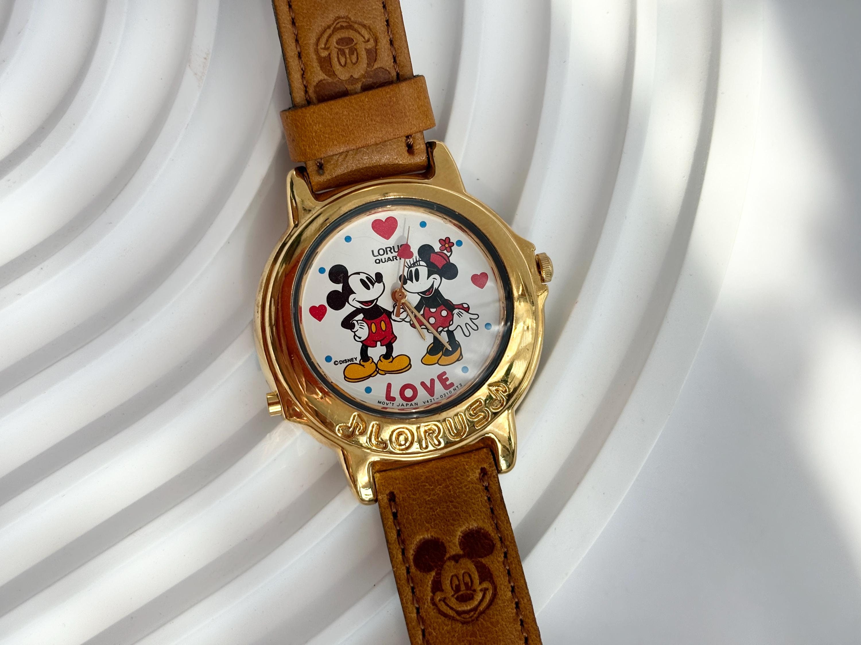 Collectible Lorus Disney Musical Brown Leather RTR044 Mickey