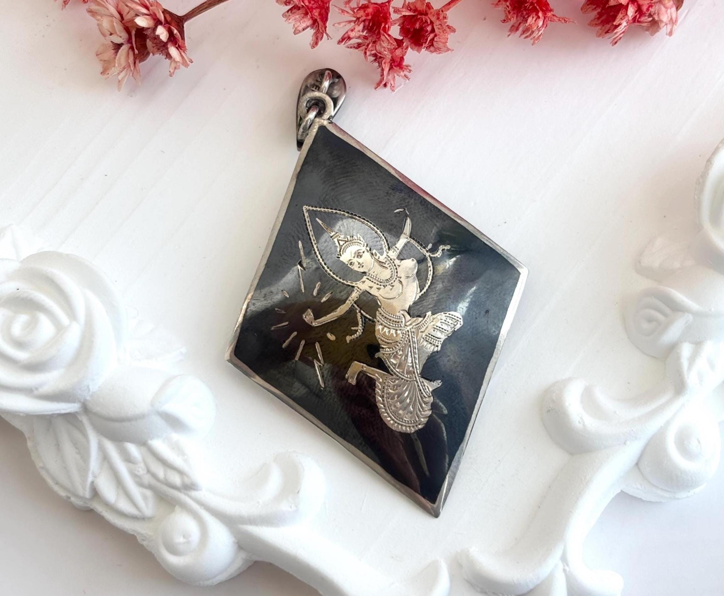 Siam sterling jewelry - Etsy 日本