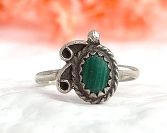 Malachit akzentuierte Navajo inspiriert Südwesten Stil Sterling Silber 925 Vintage Ring