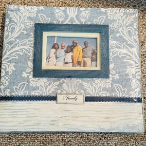 NEU Recollections Scrapbook Album 12” X 12 ”, 10 Seiten. Erinnerungsfotos “Familie”. Bilderbuchhandwerk, Kunst