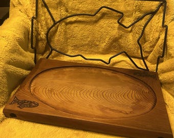 Tablones Chinook, tablones de cedro, cocina de madera, patrimonio del noroeste del Pacífico, puesto de pesca