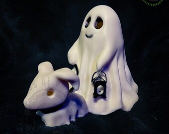 Cão fantasma viral andando / Fantasma com gato - Estátua de Halloween - Pequena interpretação feita à mão por um artista -