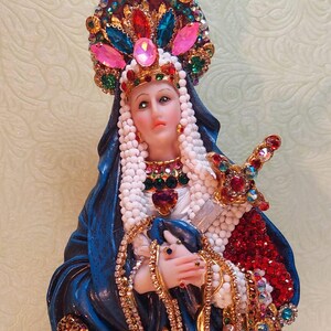 Erzulie Freda image Ezili Fweda Dahomey Lwa loa Mater Dolorosa Vodun altar Chromolithographs necklace drapo flag statue cromo Haitian Vodou