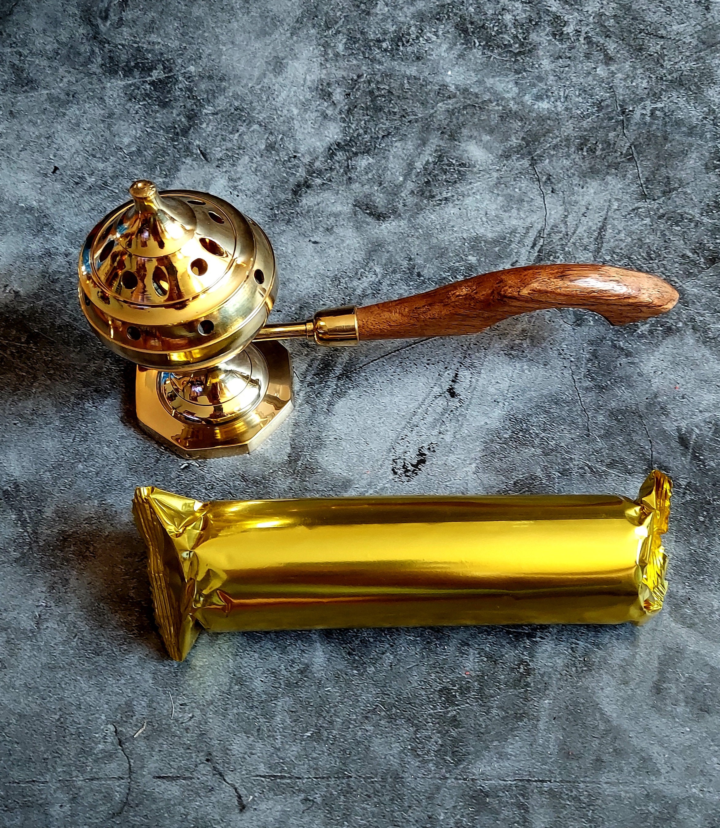 Brass Incense Burner Wood Handle Portable Thurible Charcoal Grains
