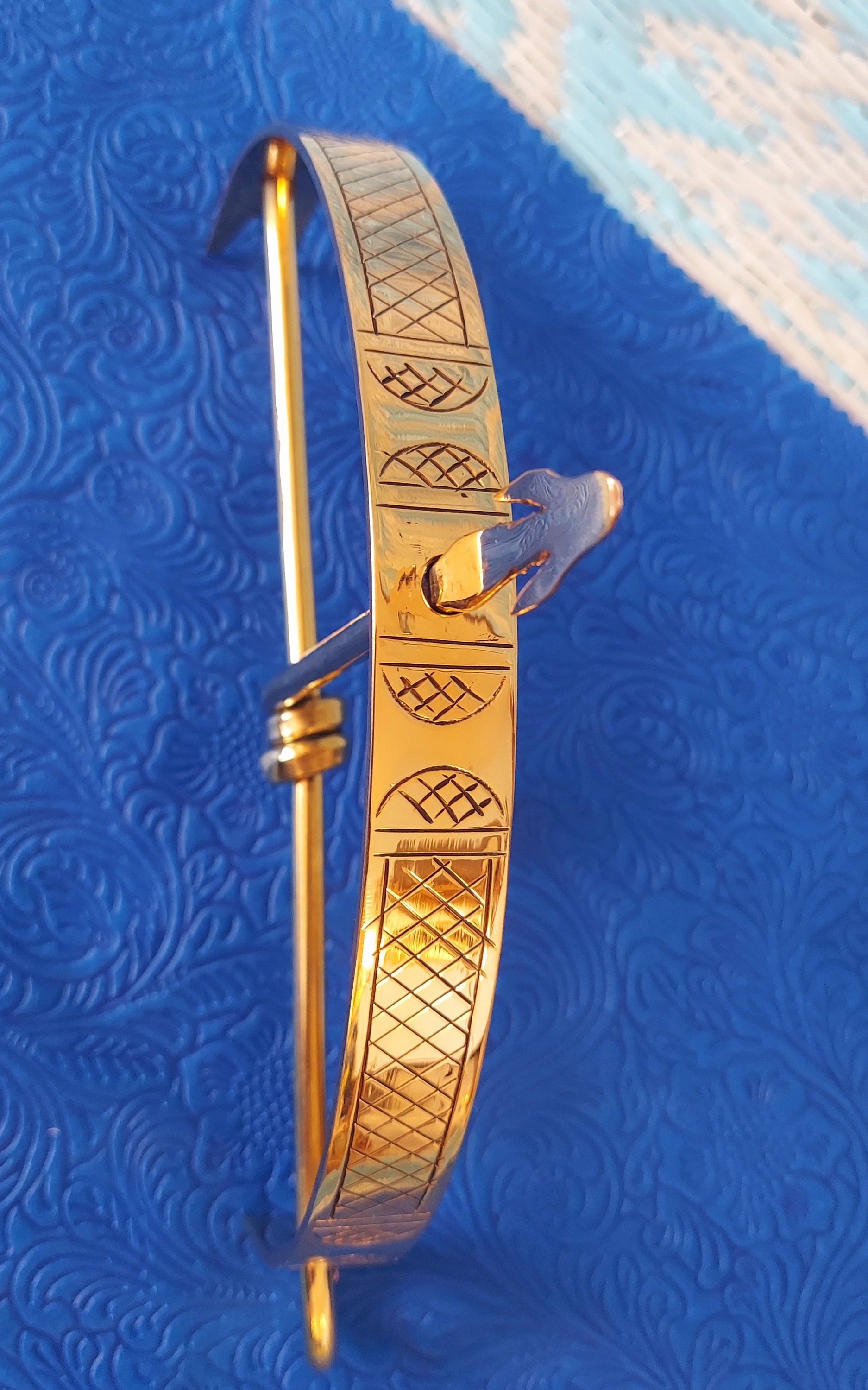 Ochosi Tool Yoruba Brass of a Ode Inle Logun Ede Laro Ogun Oshosi