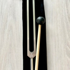 174hz Unweighted Tuning fork Solfeggio Frequency Sound Healing Pain Relief & Reduces Tension