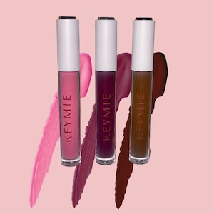 Matter flüssiger Lippenstift, feuchtigkeitsspendender Lippenstift. Flüssiger Lippenstift