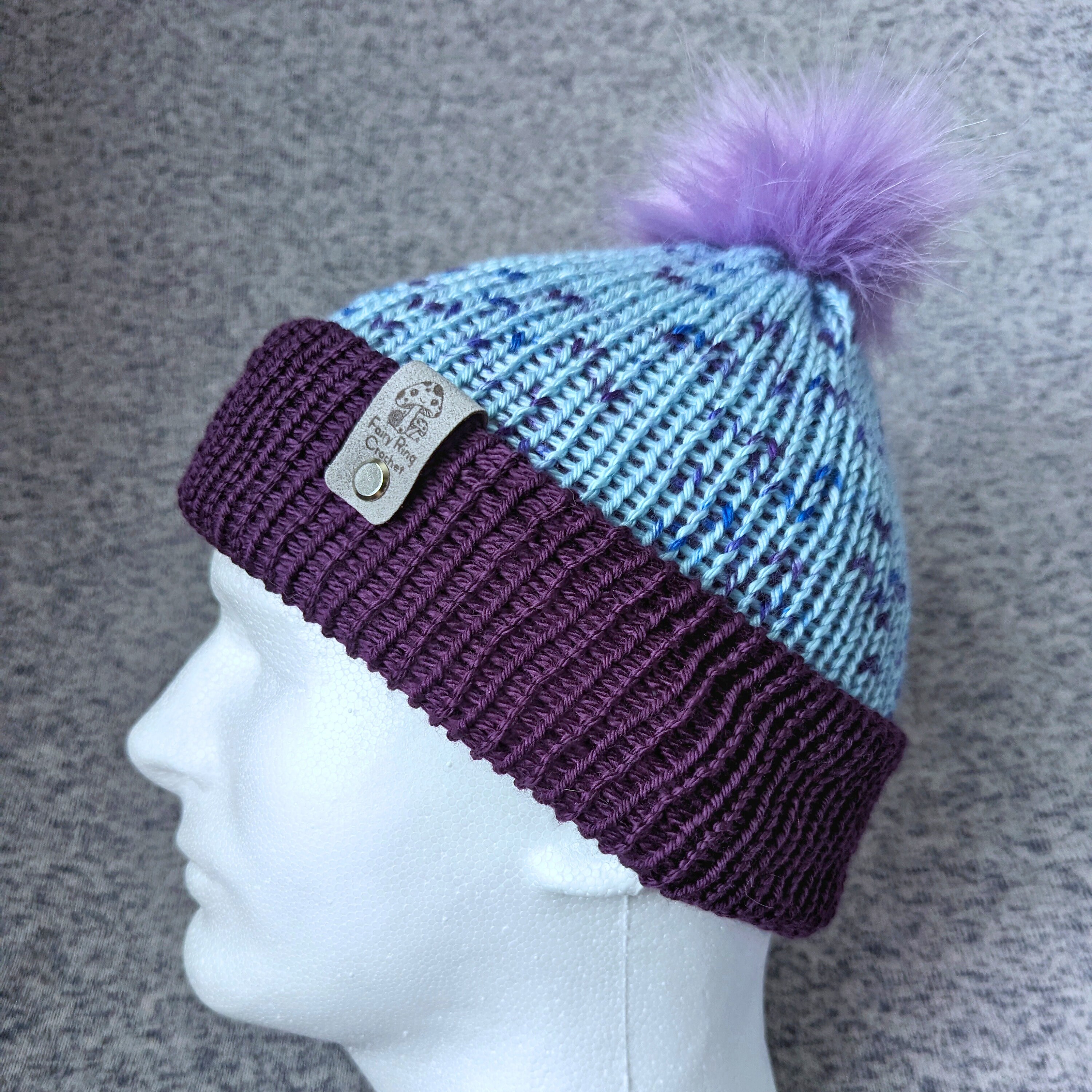 Knit Beanie With Faux Fur Pom Pom | Light Blue Speckled 