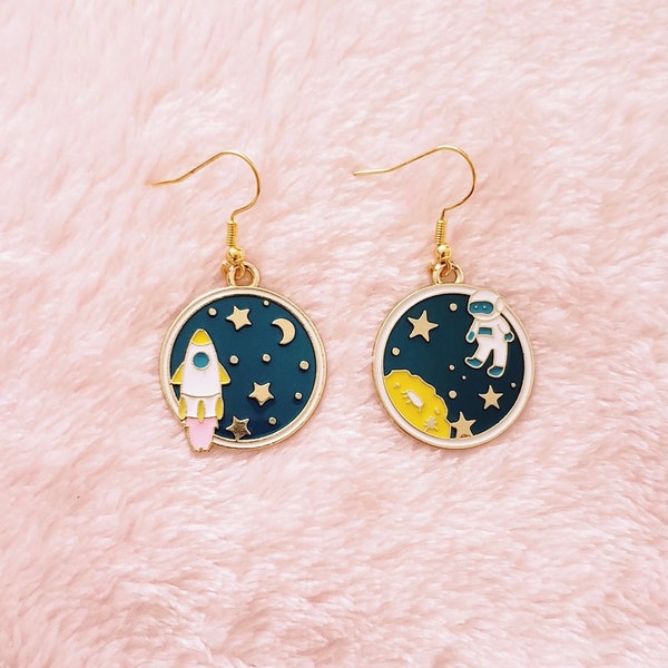 space earrings | kawaii earrings | astronaut earrings | galaxy earrings | y2k earrings | pastel earrings | celestial earrings | kawaii gift