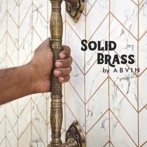 18&#39;&#39; Antique Brass Door Handle: Ornate Head Design