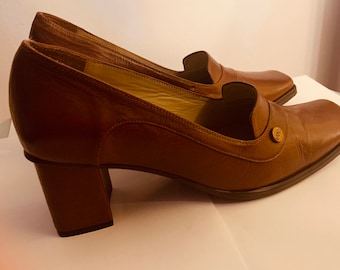 Escarpins en cuir vintage : talons LAND classiques de 2,5 pouces - pointure 7,5