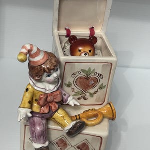 schmid bros オルゴール　胸像　ミュージックボックス　彫刻 schmid bros オルゴール 胸像 ミュージックボックス 彫刻 - メルカリ