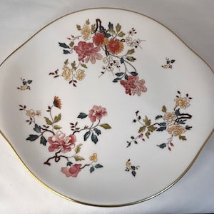 ROYAL ALBERT PLATTER Cake Plate 10.5X9.5inches China Garden New Romance  Excellent condition Made in England