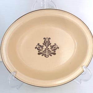 Petit plat à légumes d'art populaire Pfaltzgraff vintage 8 x 5,5 cm faitout ouvert avec anses en grès brun