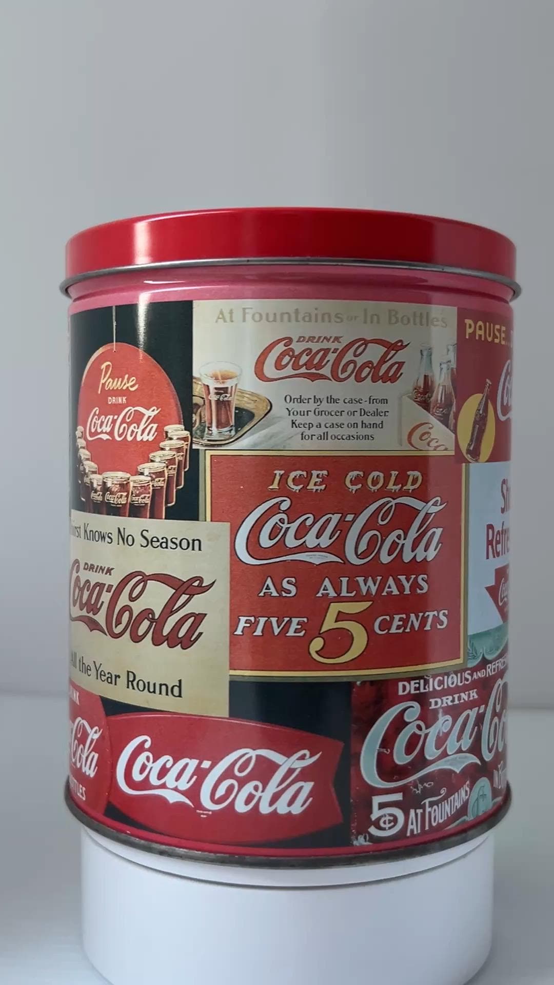 ヴィンテージ缶 コカコーラ 缶キャニスター 赤 レトロ広告デザイン