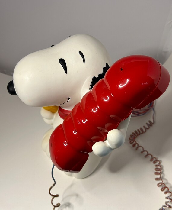 Vintage Snoopy Working Touch Tone Phone Coin Bank Peanuts