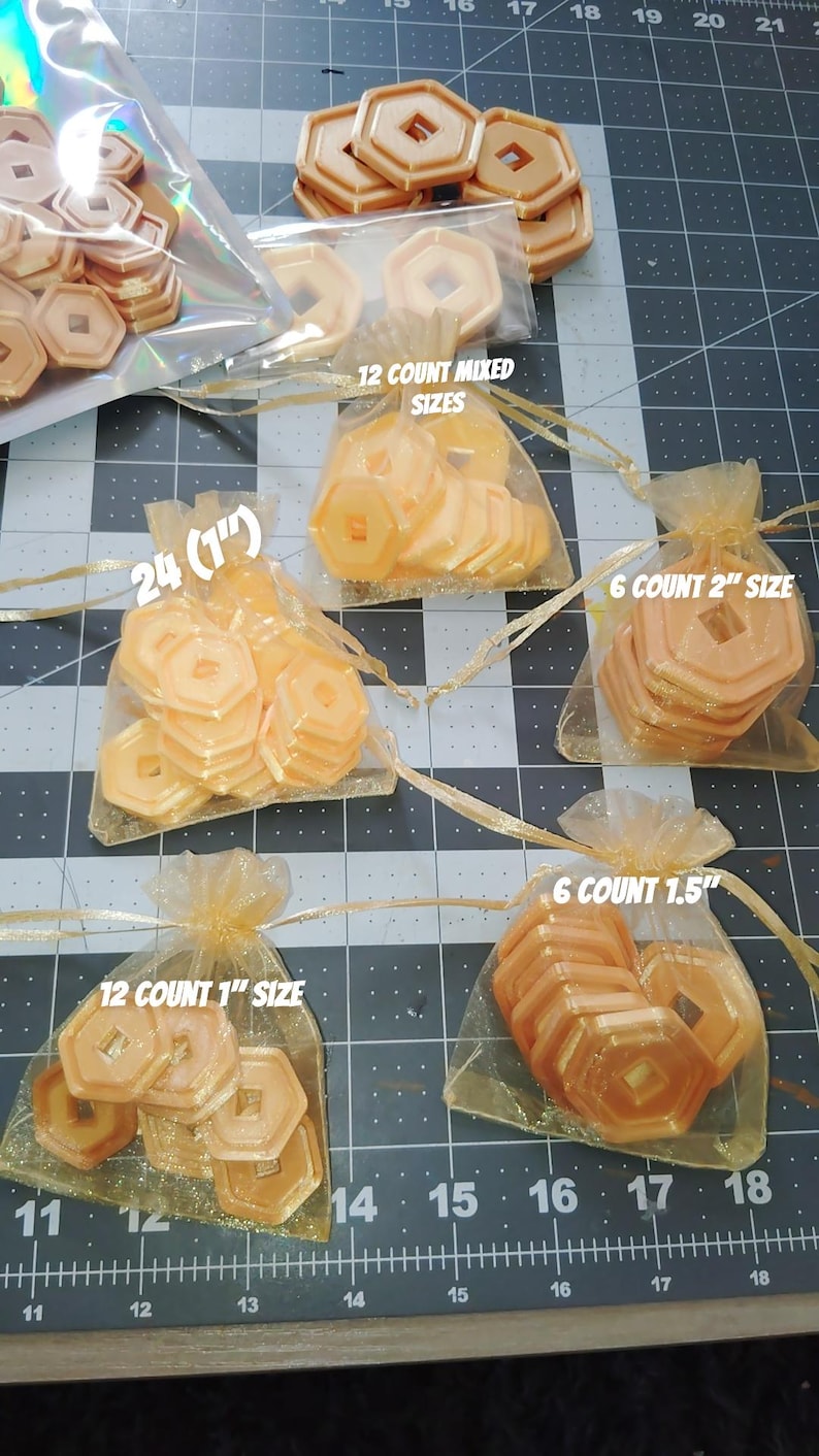 Roblox pretend play plastic gold coins Kids birthday gifts / party favors / good behavior awards/ Cupcake topper / cake topper /decorations image 10