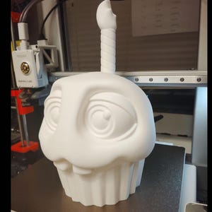 XL cupcake flexi -all one color 11" tall