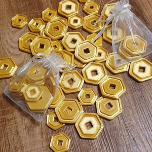 Roblox pretend play plastic gold coins Kids birthday gifts, party favors, learning awards , decorations