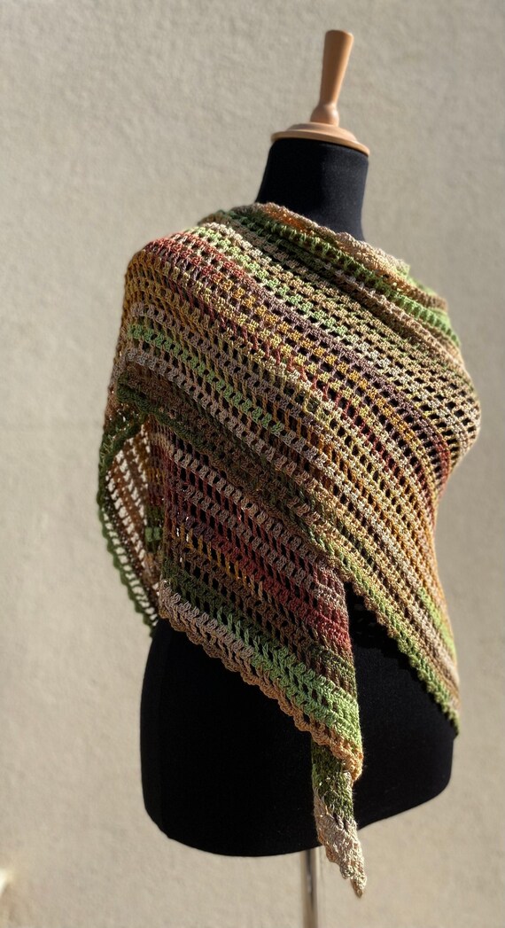 Châle Multicolore Tricoté Main En Acrylique - Léger, Motif Vagues - Fait Main En France