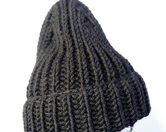 Bonnet Noir Tricoté Main - Unisexe Adulte - Fait Main - Automne/Hiver