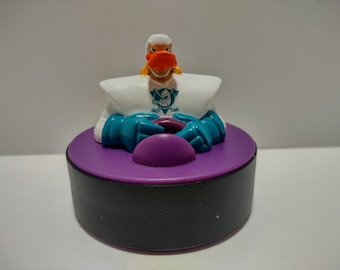 Disney's Mighty Ducks Puck McDonald's Toy 1997 Fair to Good Condition!