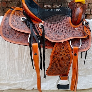 Tan Leather Racing Exercise Saddle Horse Tack Fancy Black Seat Tan Leather Racing Exercise Saddle Horse Tack Fancy Black Seat