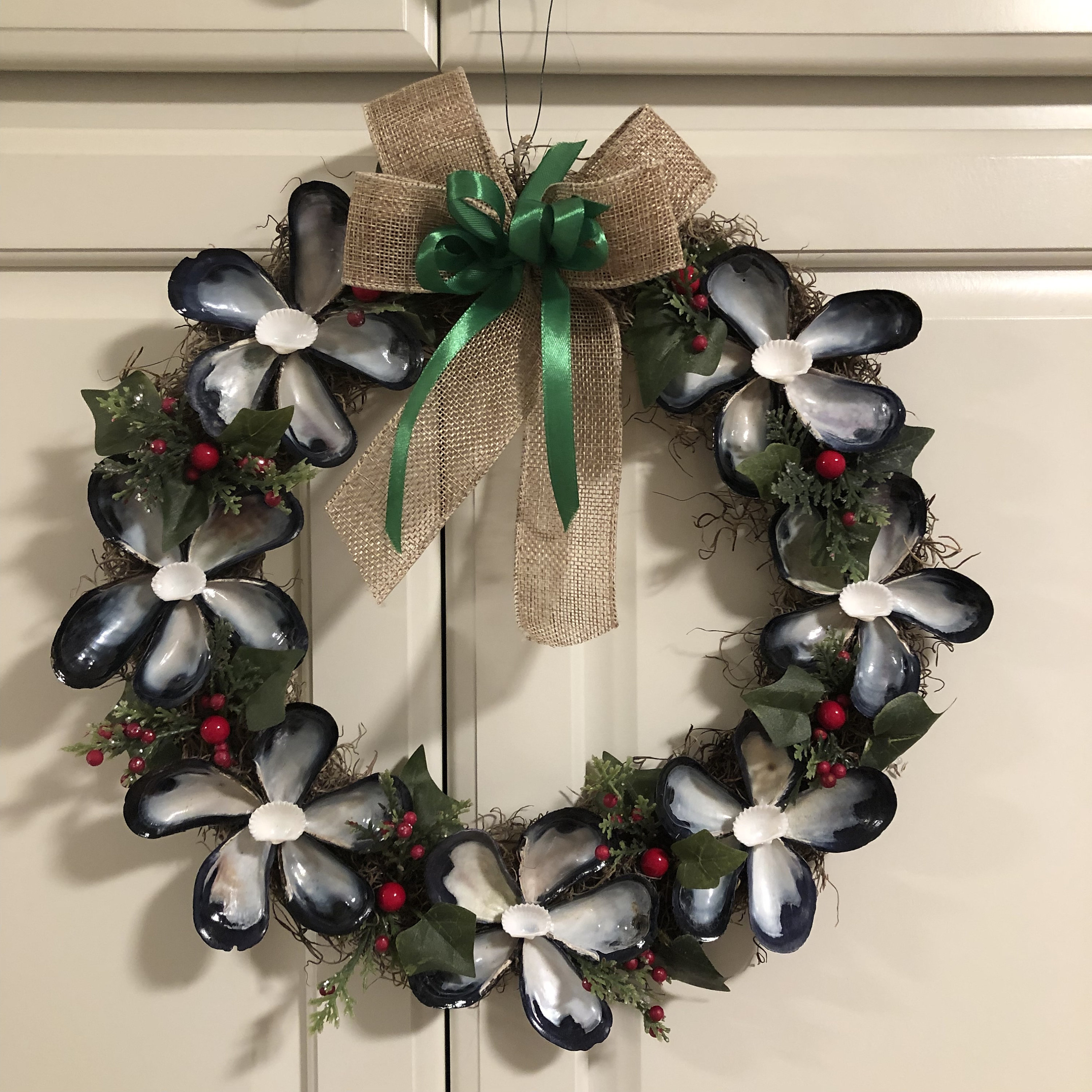 Holiday Shell Flower Wreath - Etsy