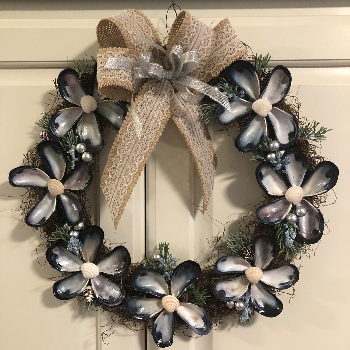 Holiday Shell Flower Wreath - Etsy