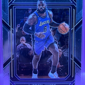 2022-23 Panini Prizm LeBron James