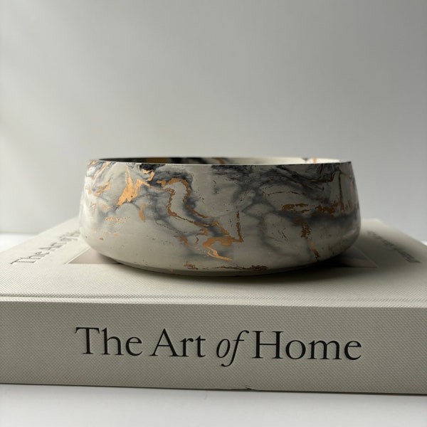 Daza - Handmade Concrete Bowl: Decorative Centerpiece, Catchall