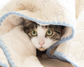 Baa Baa Blanket for Cats and Dogs