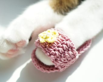 Crotchet Slippers for Cats - Pink Magic Flying Slippers by Ocatnip, Cat Accessories, Cat Clothes, Gifts for cat lovers, Cat Toys