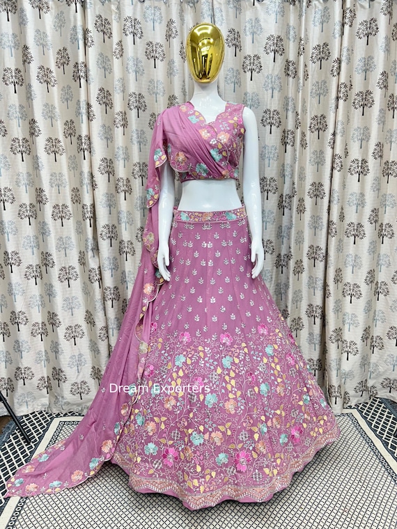 pink haldi dress for bride A soft pink suit, made for Kismat's haldi Light, comfortable, and finished with delicate handworkperfect for a day full of love, laughter, and that haldi glow Outfit: @weavesofindia.co Bride: @kismatkgill