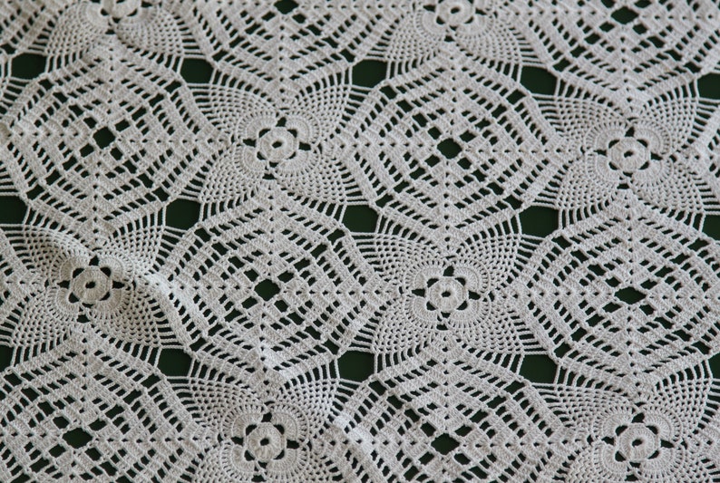 handcrafted lace rectangular tablecloth image 4