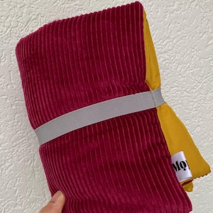 Unique items! Buy it now: Dog blanket To Go - blanket, dog, travel blanket, reduced items Cord Cerise 48x67cm