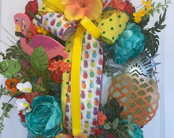 Front Door Wreath, Tropical Wreath, Pool Party Wreath, Flamingo Wreath, Luau Decor, Coastal Wreath, Housewarming, Beach wreath
