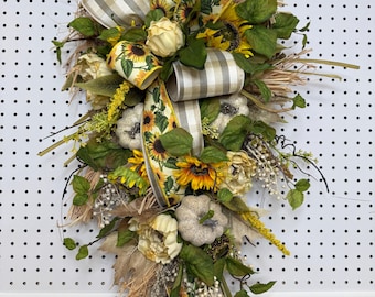 Neutral Cream Pumpkin Fall Wreath: Thanksgiving Door Swag