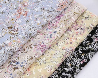Premium Vintage Blumendruck Bestickte Öse Chiffon in 4 Farben, Qualität Kleid Kleidung Drapierung DIY Nähen Stoff